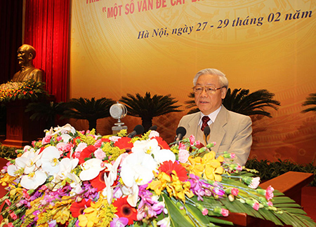 การปฏิบัติมติคณะกรรมการกลางพรรคครั้งที่ ๔ ประสบผลเบื้องต้น